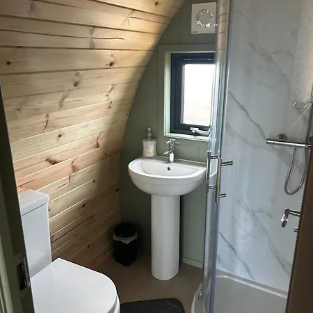The Pods At Streamvale Hotel Gilnahirk Exterior foto